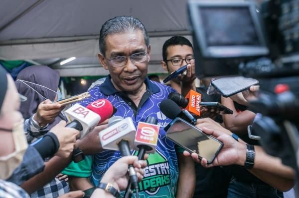 Perikatan rejects PM Anwar’s claim, says Parliament can debate Zahid’s DNAA