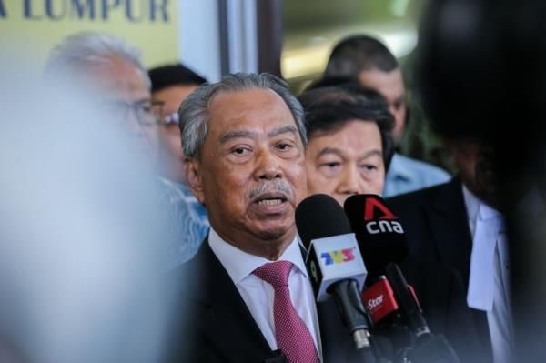 Muhyiddin blames Zahid’s DNAA on Anwar’s bid to stay in power